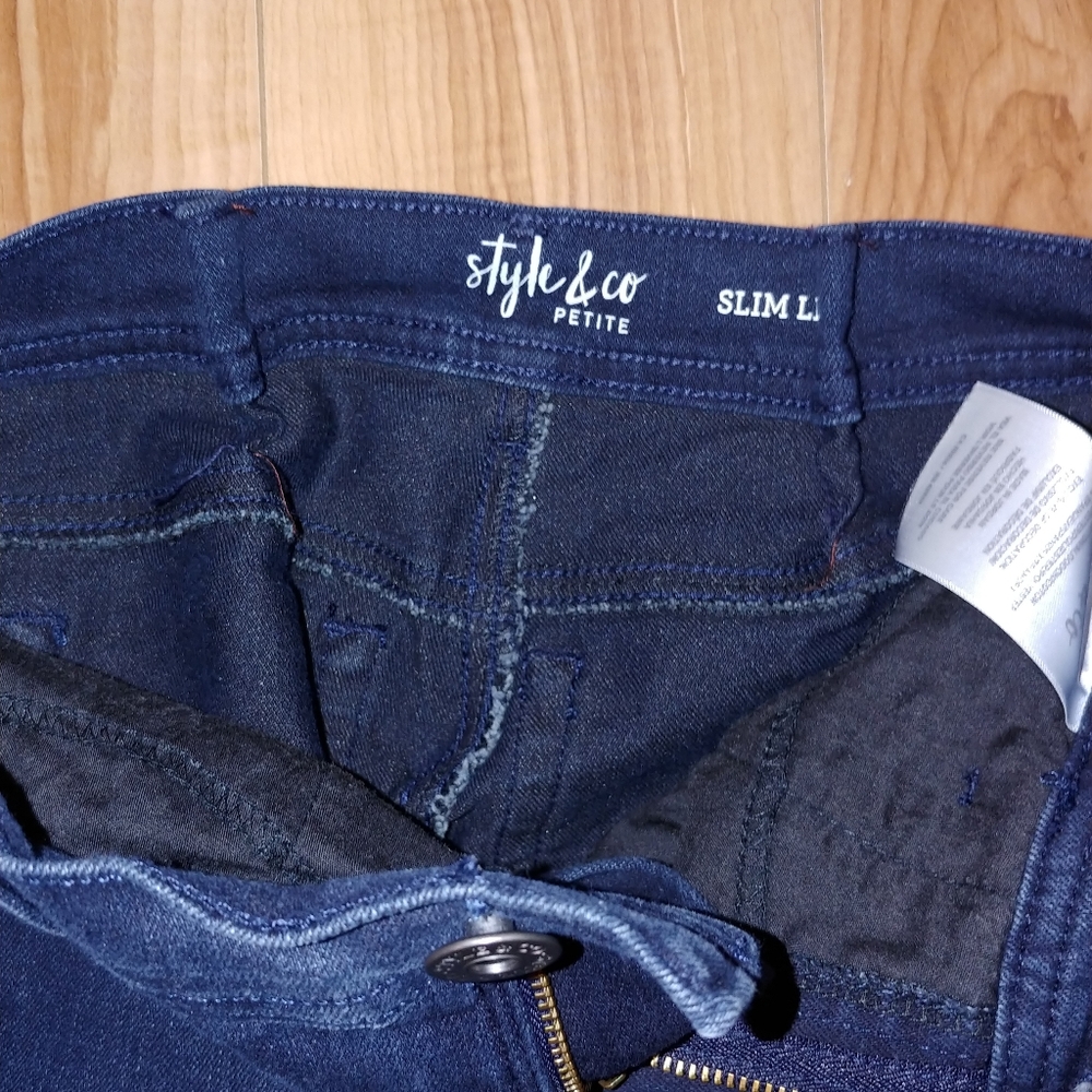 Jeans - Picture 3 of 5